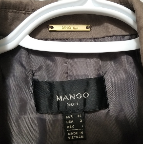 Tailored blazer faux pockets - Picture 2 of 3